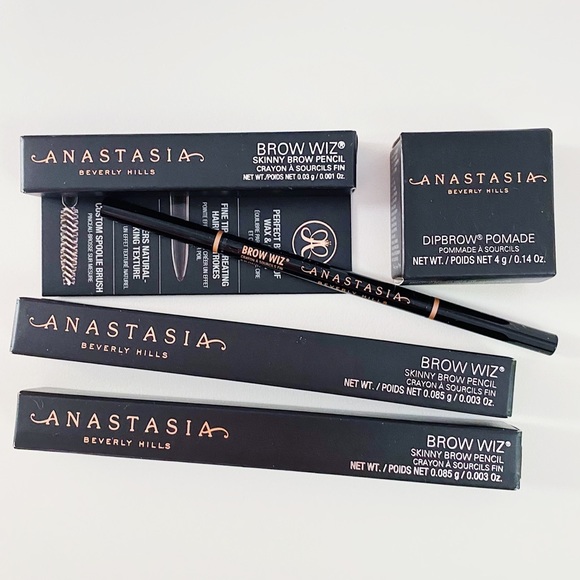 Anastasia Beverly Hills Other - SOLD❌ NEW Anastasia Beverley Hills Brow Wiz Dipbrow Pomade Ebony